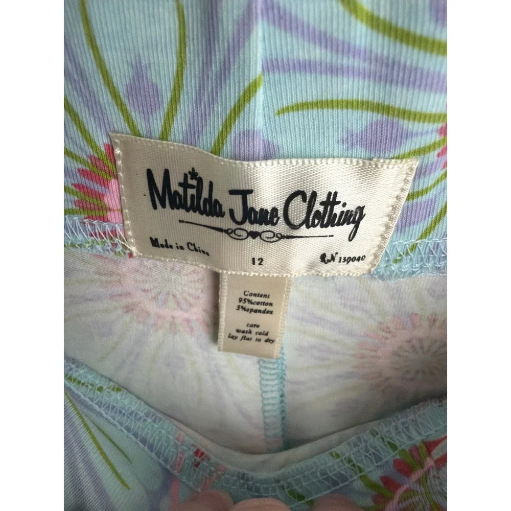 Matilda Jane Leggings Girls 12 Blue Floral Ruffle Hem Capri Pants Whimsical Cozy